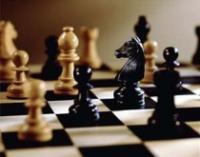 Figury szachowe na szachownicy