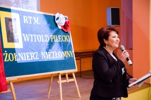 narodowy-dzien-pamieci-zolnierzy-wykletych-w-zwierniku.jpg
