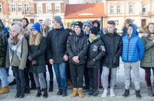 xi-dzien-pamieci-o-ofiarach-holokaustu.jpg