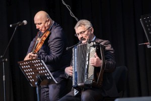 xi-dzien-pamieci-o-ofiarach-holokaustu.jpg