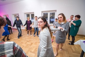 zabawa-karnawalowa-w-parkoszu.jpg