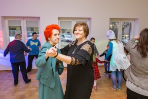 zabawa-karnawalowa-w-parkoszu.jpg