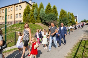 rozpoczecie-roku-szkolnego-w-slotowej.jpg
