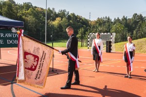 rozpoczecie-roku-szkolnego-w-slotowej.jpg