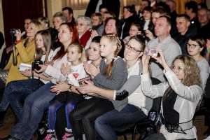 wielka-orkiestra-swiatecznej-pomocy-2015-dom-kultury-w-pilznie.jpg