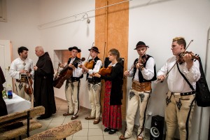 fatimskie-i-parafialne-uroczystosci-w-lipinach-cz-1.jpg