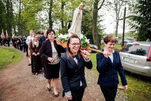 fatimskie-i-parafialne-uroczystosci-w-lipinach-cz-3.jpg
