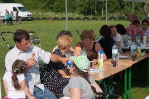 piknik-w-parkoszu-cz-2.jpg