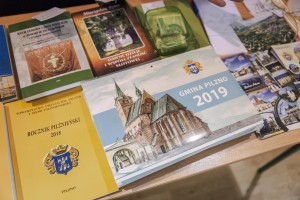 mikolajkowy-dar-serca-2018-hala-lo.jpg