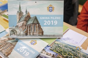 mikolajkowy-dar-serca-2018-hala-lo.jpg
