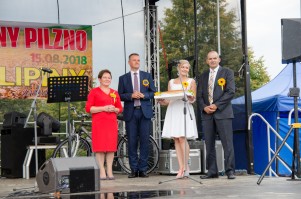 dozynki-gminne-w-lipinach-czesc-oficjalna.jpg