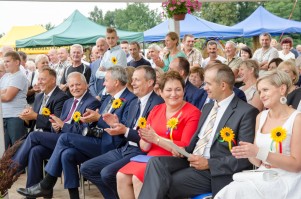dozynki-gminne-w-lipinach-czesc-oficjalna.jpg
