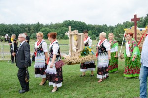dozynki-gminne-w-lipinach-czesc-oficjalna.jpg