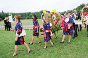 dozynki-gminne-w-lipinach-czesc-oficjalna.jpg