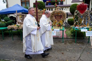 dozynki-gminne-w-lipinach-msza-sw.jpg
