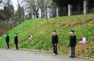 pamietamy-o-katyniu-pilzno-2012.jpg