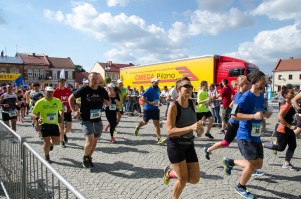 iv-urodzinowy-bieg-miasta-pilzna-cz-1.jpg