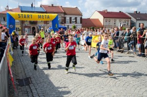 iv-urodzinowy-bieg-miasta-pilzna-cz-1.jpg