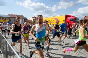 iv-urodzinowy-bieg-miasta-pilzna-cz-1.jpg