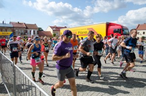 iv-urodzinowy-bieg-miasta-pilzna-cz-1.jpg