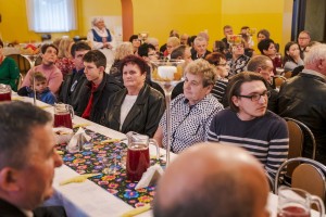 zwiernik-w-obiektywie-dawniej-i-dzis.jpg