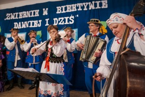 zwiernik-w-obiektywie-dawniej-i-dzis.jpg