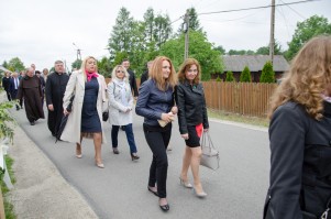 nadanie-imienia-jana-pawla-ii-szkole-podstawowej-w-machowej-cz-1.jpg