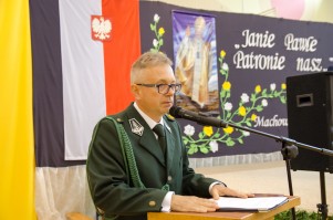 nadanie-imienia-jana-pawla-ii-szkole-podstawowej-w-machowej-cz-1.jpg