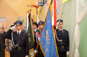 nadanie-imienia-jana-pawla-ii-szkole-podstawowej-w-machowej-cz-1.jpg