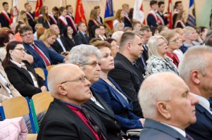 nadanie-imienia-jana-pawla-ii-szkole-podstawowej-w-machowej-cz-1.jpg