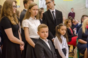 nadanie-imienia-jana-pawla-ii-szkole-podstawowej-w-machowej-cz-1.jpg