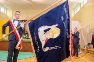 nadanie-imienia-jana-pawla-ii-szkole-podstawowej-w-machowej-cz-1.jpg
