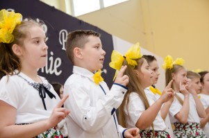 nadanie-imienia-jana-pawla-ii-szkole-podstawowej-w-machowej-cz-1.jpg