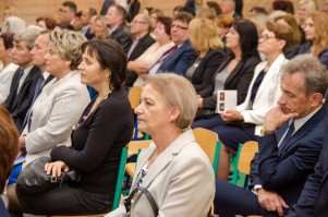 nadanie-imienia-jana-pawla-ii-szkole-podstawowej-w-machowej-cz-1.jpg