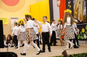 nadanie-imienia-jana-pawla-ii-szkole-podstawowej-w-machowej-cz-2.jpg