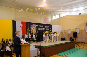 nadanie-imienia-jana-pawla-ii-szkole-podstawowej-w-machowej-cz-2.jpg