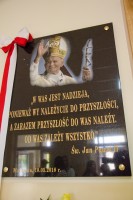 nadanie-imienia-jana-pawla-ii-szkole-podstawowej-w-machowej-cz-2.jpg