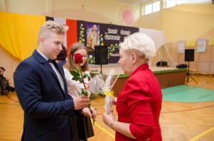 nadanie-imienia-jana-pawla-ii-szkole-podstawowej-w-machowej-cz-2.jpg