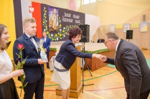 nadanie-imienia-jana-pawla-ii-szkole-podstawowej-w-machowej-cz-2.jpg