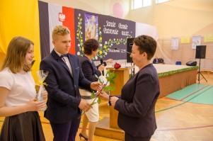 nadanie-imienia-jana-pawla-ii-szkole-podstawowej-w-machowej-cz-2.jpg