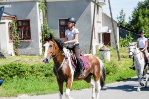 dozynki-gminne-w-lekach-dolnych-cz-1.jpg