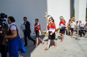 dozynki-gminne-w-lekach-dolnych-cz-1.jpg
