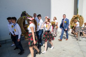 dozynki-gminne-w-lekach-dolnych-cz-1.jpg