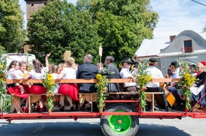 dozynki-gminne-w-lekach-dolnych-cz-1.jpg
