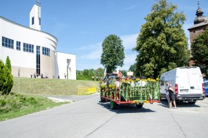 dozynki-gminne-w-lekach-dolnych-cz-1.jpg