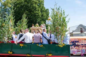 dozynki-gminne-w-lekach-dolnych-cz-1.jpg