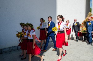 dozynki-gminne-w-lekach-dolnych-cz-1.jpg