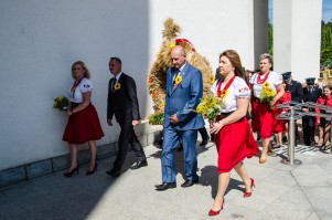 dozynki-gminne-w-lekach-dolnych-cz-1.jpg