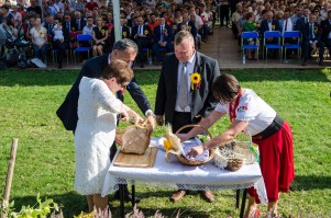 dozynki-gminne-w-lekach-dolnych-cz-2.jpg
