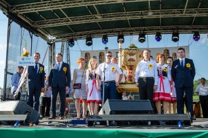 dozynki-gminne-w-lekach-dolnych-cz-3.jpg